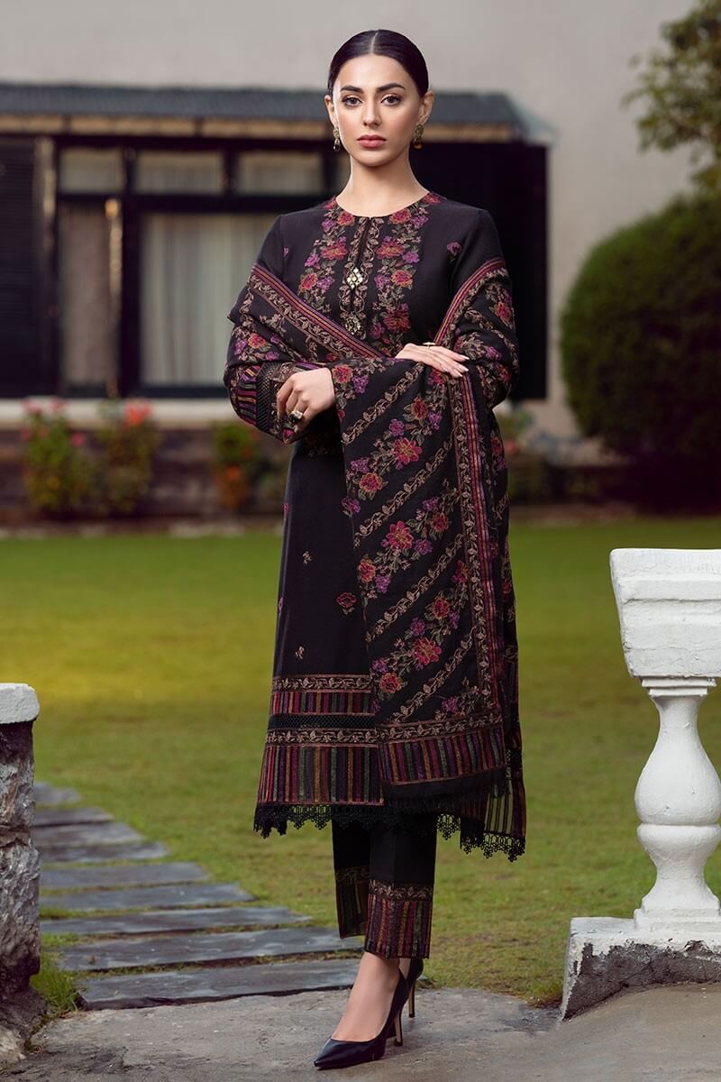 Heavy Embroidered Dhanak Suit (Embroidered Dhanak Shawl)
