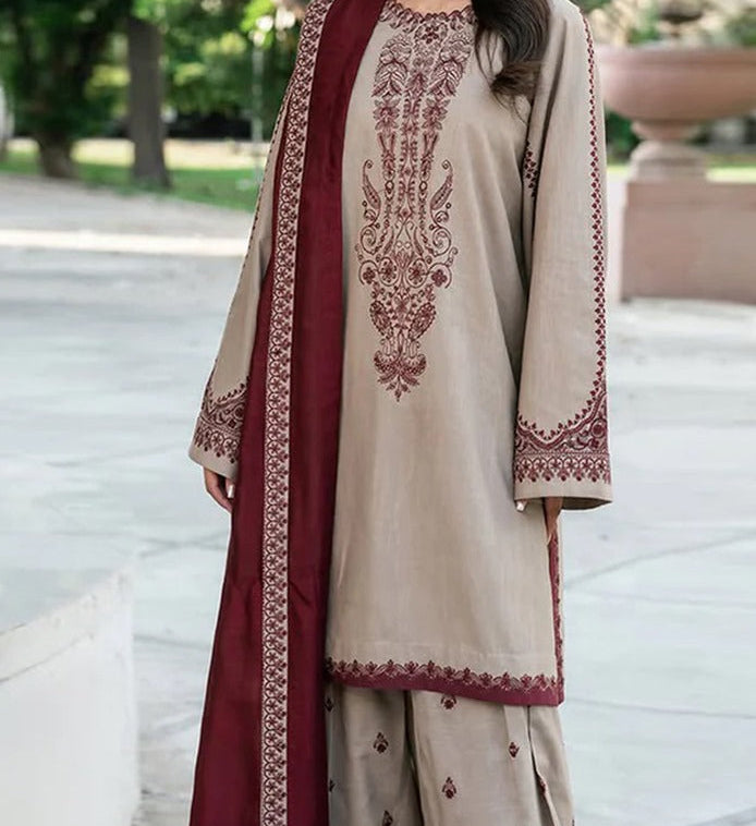 3 Pcs women’s unstitched Dhanak embroidered suit